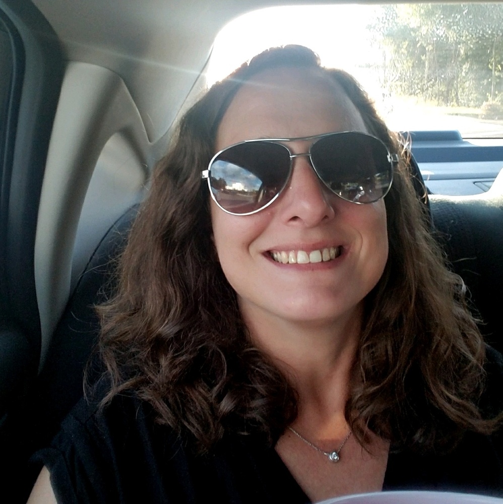 Meet your Posher, Kelly